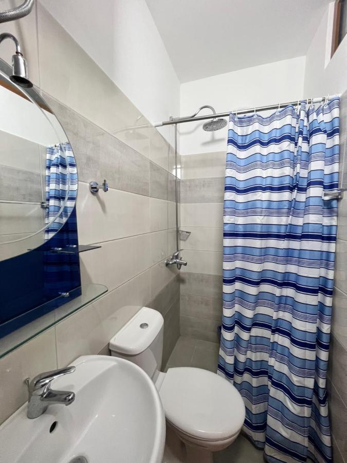Kamberi Hotel & Apartments 2 Велипойе Экстерьер фото